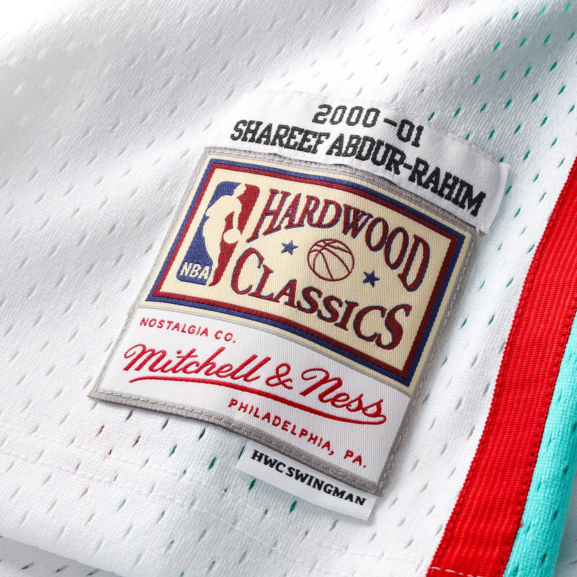 Vancouver Grizzlies Mitchell & Ness Shareef Abdur-Rahim 2000 Swingman Authentic Jersey - White