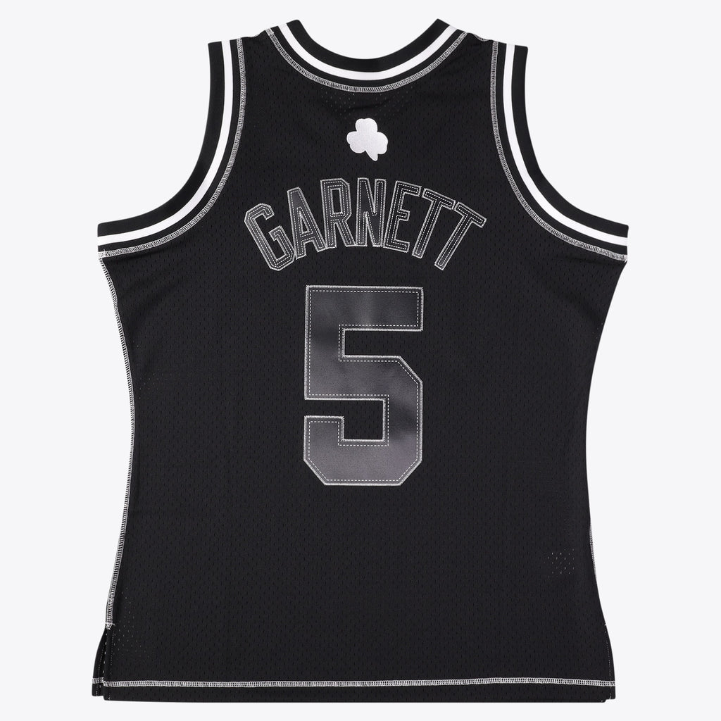 Boston Celtics Mitchell & Ness Kevin Garnett 2007 Contrast 2K Swingman Jersey - Black