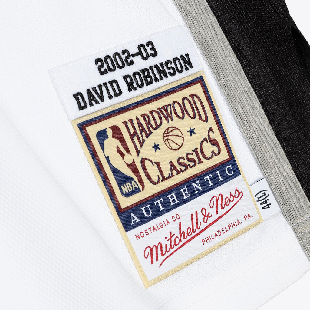 San Antonio Spurs Mitchell & Ness David Robinson 2002 Home Finals Authentic Jersey - White